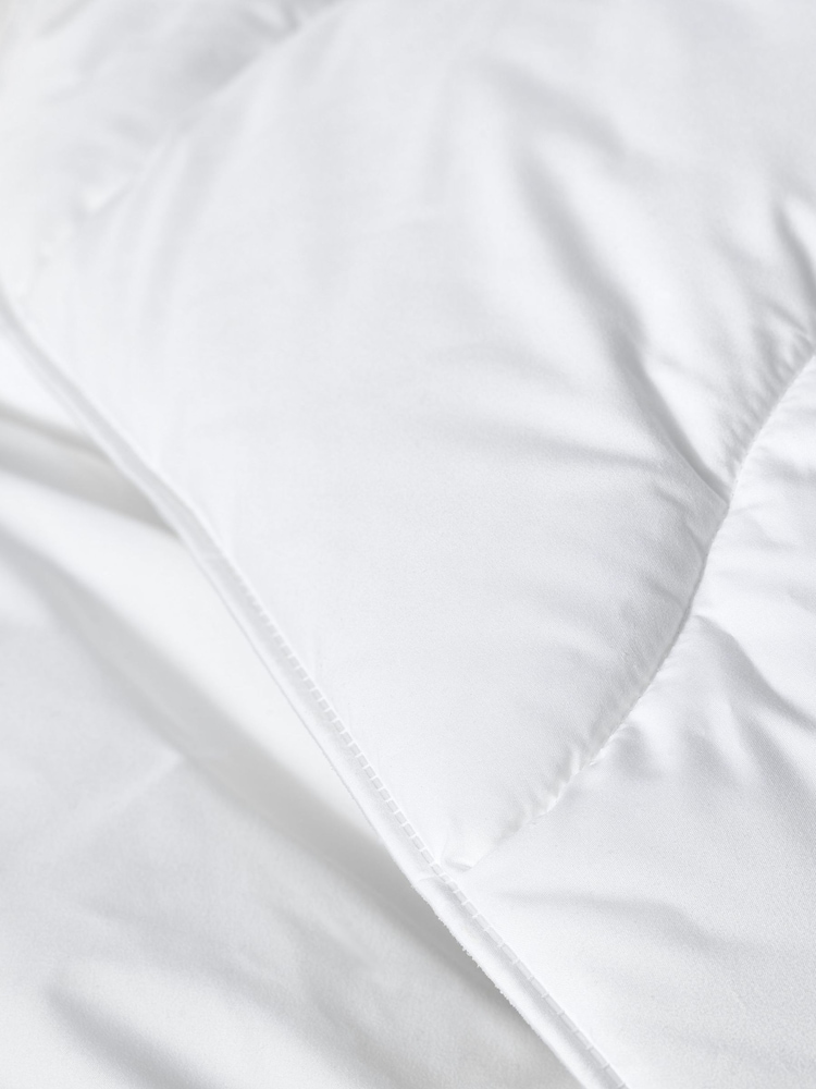 The Fine Bedding Company Allergy Defence Duvet 13.5 Tog - Image 2 of 4