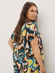 Evans Green Printed Cold Shoulder T-Shirt - Imagem 2 de 5