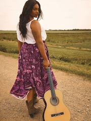 Yours Curve Red Hanky Hem Skirt - Image 2 of 6