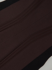 Plum Purple/preto - Vestido de malha canelada com cinto Reiss Zaya - Imagem 5 de 5