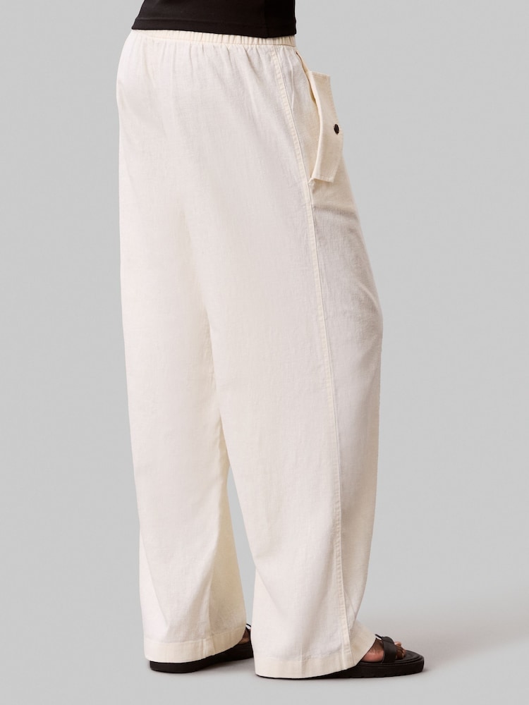 Calvin Klein Yellow Linen Cargo Trousers - Image 2 of 5
