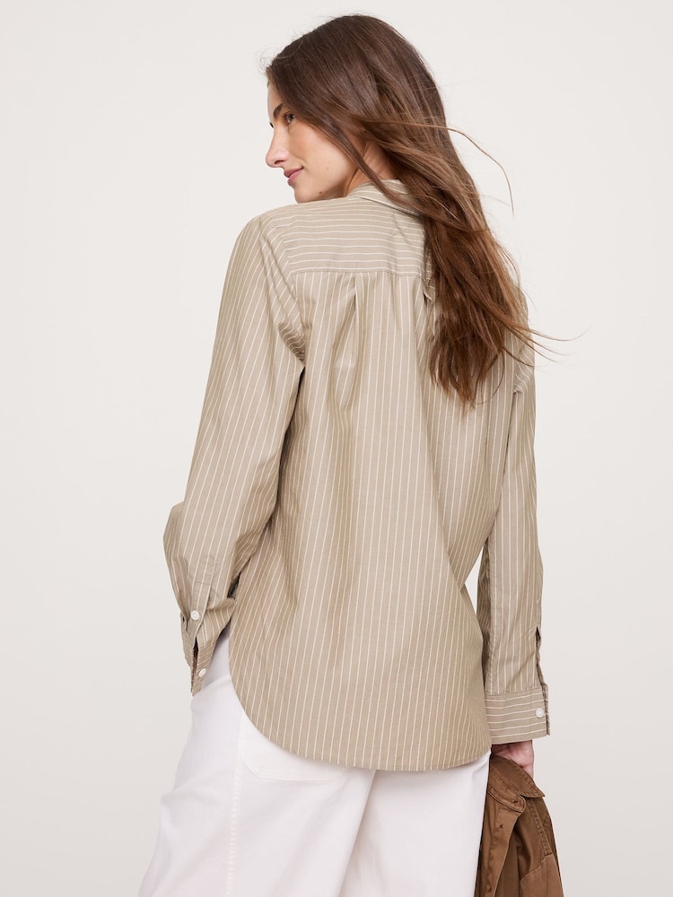 Banana Republic Beige Boxy Cotton Poplin Shirt - Image 2 of 4 Banana Republic Beige Boxy Cotton Poplin Shirt - Image 2 of 4