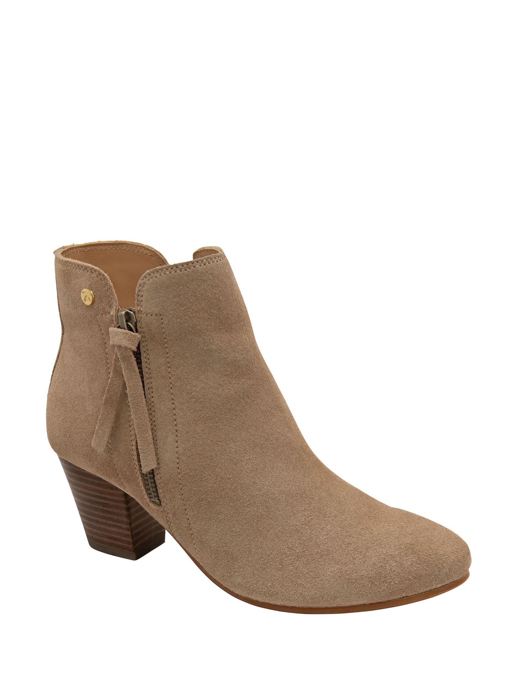 Ravel Women's Natural Ankle Boots - Image 1