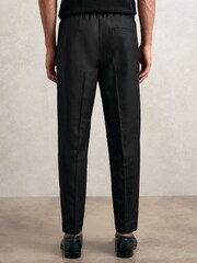 Reiss Black Hove Tapered Drawstring Tailored Trousers - Image 4 of 5