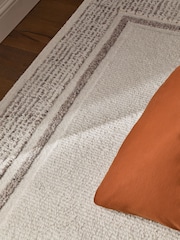 Cream Wool Looped Border Rug - Image 2 of 5