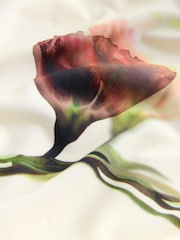 Crèmekleurige tulpenprint - Vormgevend Zwempak met buikcorrectie - Afbeelding 7 van 9