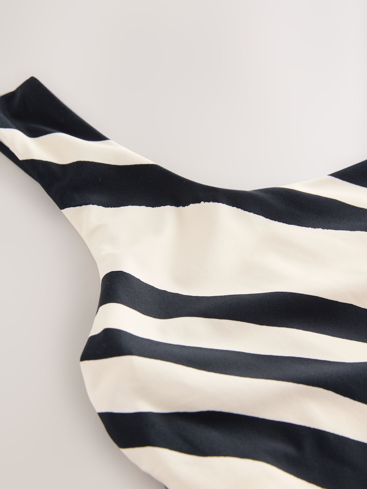 كريم/أسود مقلم - بذلة سباحة للتحكم في البطن بكتف واحد - صورة 2 من 4 كريم/أسود مقلم - بذلة سباحة للتحكم في البطن بكتف واحد - صورة 2 من 4