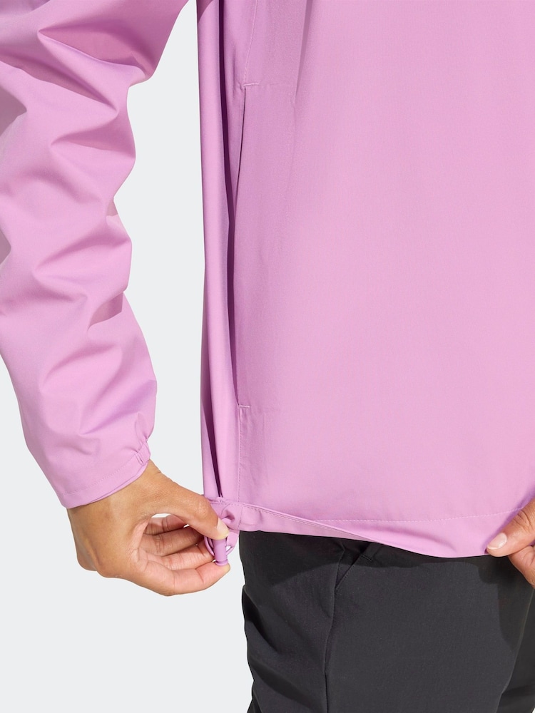 وردي فاتح - سترة مطر Technial Multi Essentials 2 لتر من adidas - صورة 2 من 5 وردي فاتح - سترة مطر Technial Multi Essentials 2 لتر من adidas - صورة 2 من 5