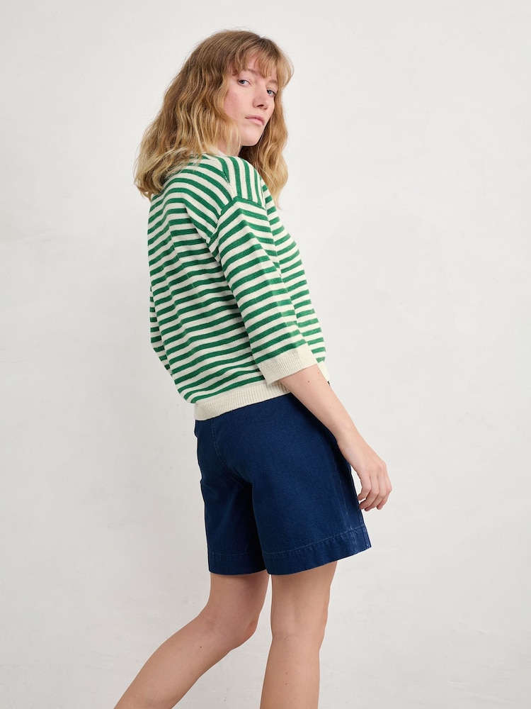 Seasalt Cornwall Green Gwynver Lightweight V-Neck Collared Jumper - Image 2 of 5