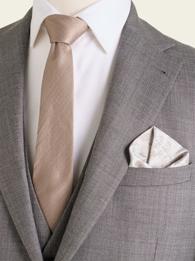 Neutral Silk Tie, Pocket Square and Cufflink Gift Box - Image 4 of 4