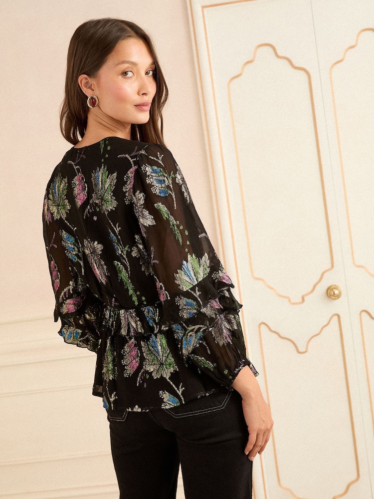 Estampa floral metálica preta - Blusa peplum com decote em V Love & Roses 3/4 e manga - Imagem 4 de 4