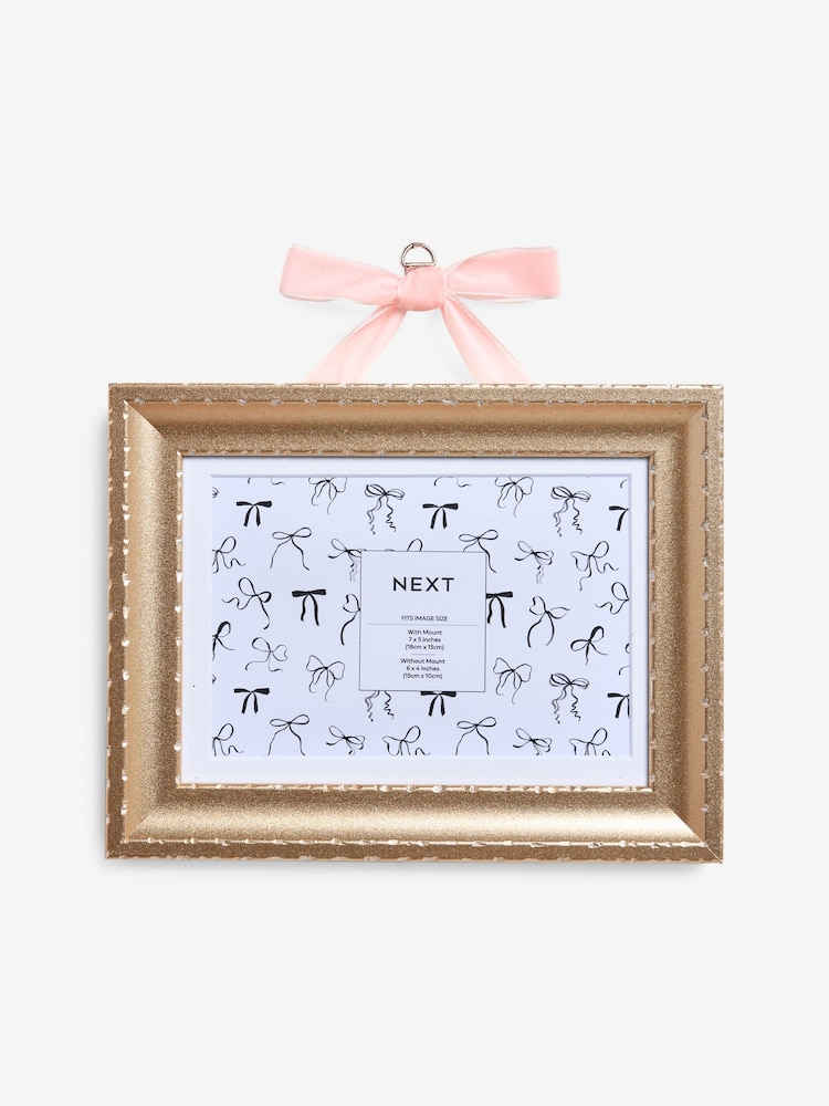 Gold Velvet Bow Hanging Ornate Photo Frame - Image 1 of 2 Gold Velvet Bow Hanging Ornate Photo Frame - Image 1 of 2