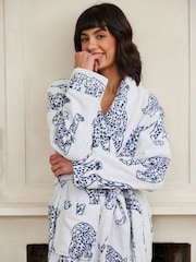 Chelsea Peers Green Towelling Leopard Print 100% Cotton Dressing Gown - Image 2 of 4