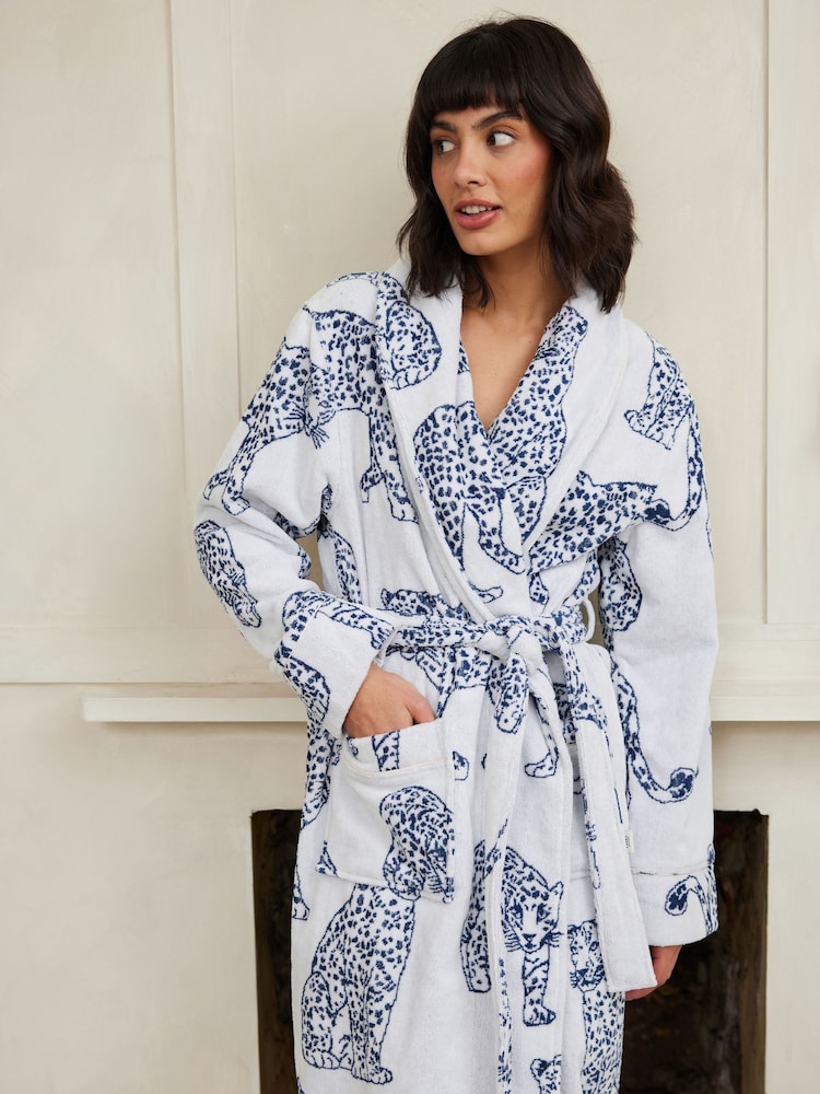 Chelsea Peers Green Towelling Leopard Print 100% Cotton Dressing Gown - Image 4 of 4