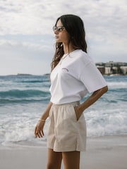 لون طبيعي - Chelsea Peers Cotton Poplin Stripe Shorts - صورة 2 من 5