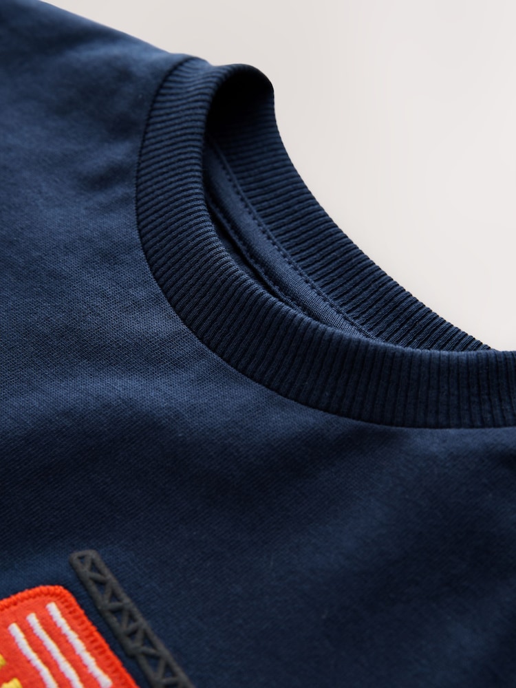 رسمة سيارة إطفاء لون أزرق كحلي - تيشرت بكُم قصير وبتصميم مزخرف (3 شهور-7 سنوات) - صورة 4 من 4 رسمة سيارة إطفاء لون أزرق كحلي - تيشرت بكُم قصير وبتصميم مزخرف (3 شهور-7 سنوات) - صورة 4 من 4