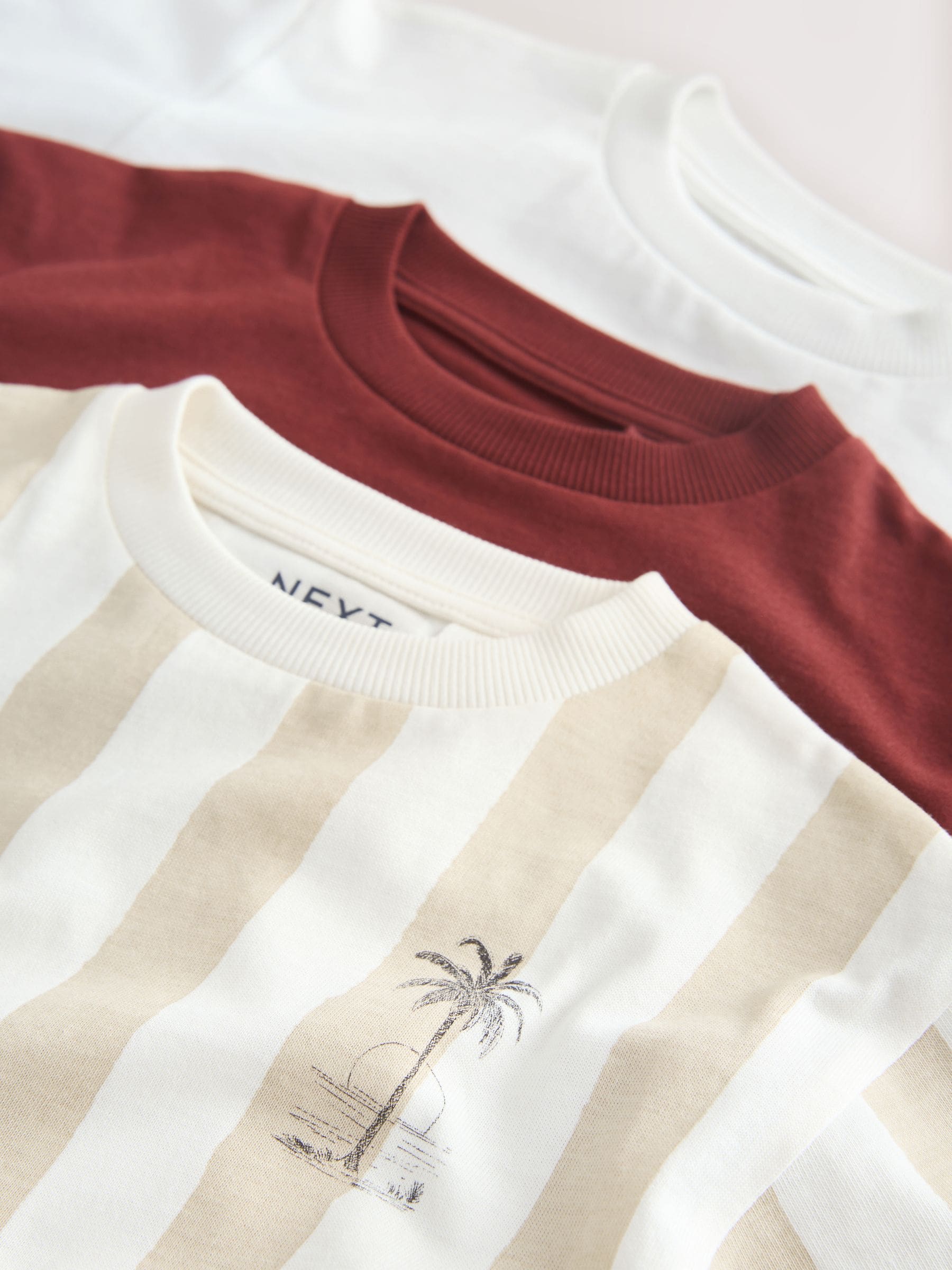 Next：日本 ホワイト メッセージ - 半袖 グラフィック Tシャツ 3 枚組