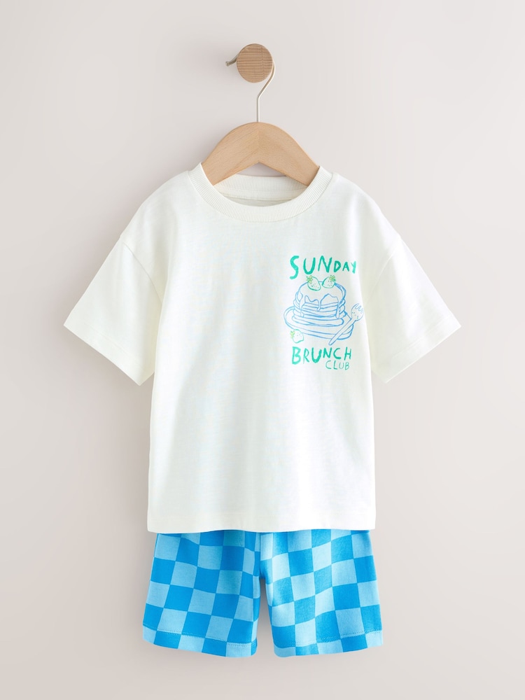 Green/White Food Backprint - Short Sleeve T-Shirt and Shorts Set 2 Pack (3mths-7yrs) - صورة 2 من 7 Green/White Food Backprint - Short Sleeve T-Shirt and Shorts Set 2 Pack (3mths-7yrs) - صورة 2 من 7