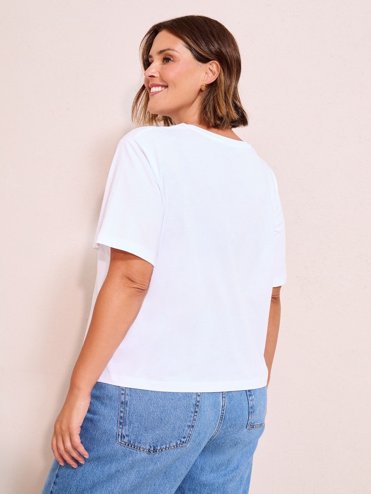 Friends Like These Spicy Margarita Curve Graphic Print T-Shirt - Image 4 of 4