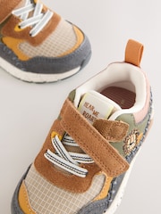 Brown Lion Standard Fit (F) Elastic Lace Trainers - Image 7 of 9
