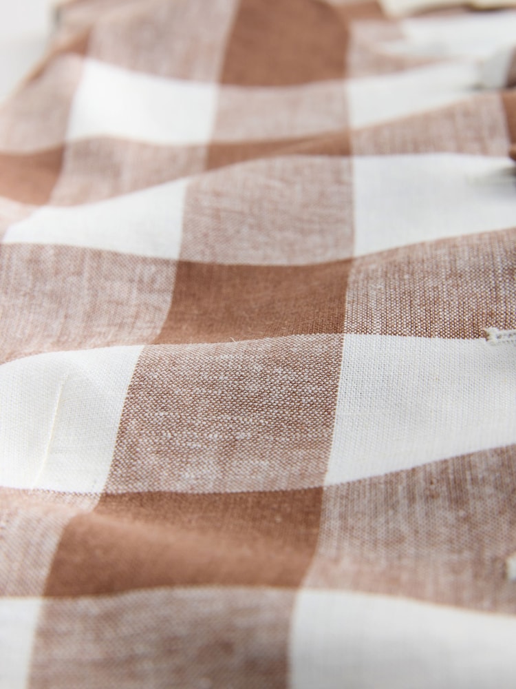 Brown Gingham Linen Rich High Neck Waistcoat - Image 8 of 8 Brown Gingham Linen Rich High Neck Waistcoat - Image 8 of 8