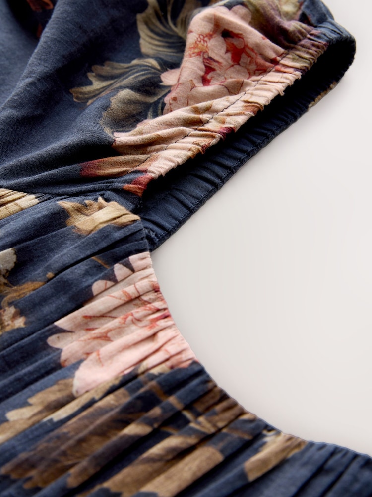 Navy/Pink Puff Sleeve Midi Dress - Image 2 of 3 Navy/Pink Puff Sleeve Midi Dress - Image 2 of 3