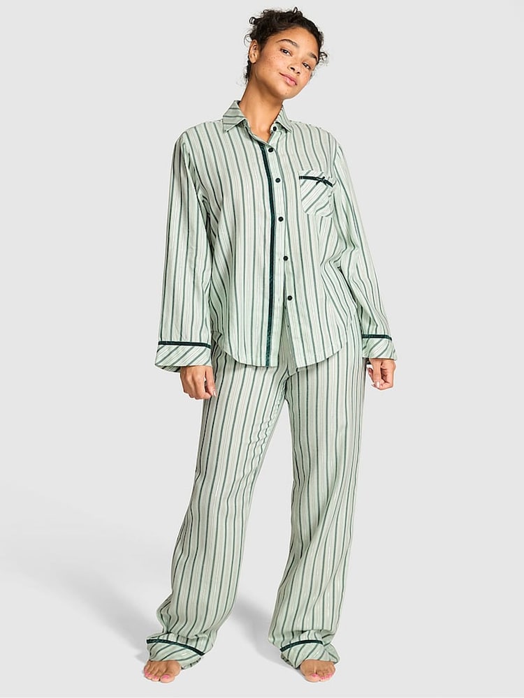 Victoria's Secret PINK Deep Forest Green Christmas Stripe Christmas Flannel Pyjamas Set - Image 1 of 2 Victoria's Secret PINK Deep Forest Green Christmas Stripe Christmas Flannel Pyjamas Set - Image 1 of 2