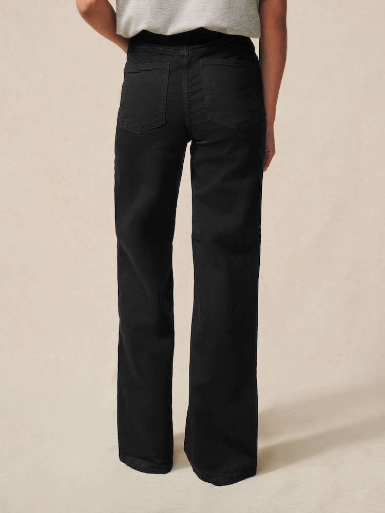 Schwarz - High Rise Stretch Jeans mit weitem Bein - Bild 2 von 8 Schwarz - High Rise Stretch Jeans mit weitem Bein - Bild 2 von 8