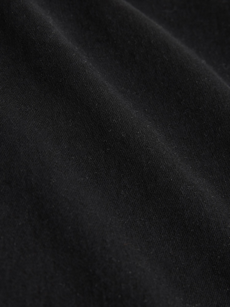 Schwarz - High Rise Stretch Jeans mit weitem Bein - Bild 8 von 8 Schwarz - High Rise Stretch Jeans mit weitem Bein - Bild 8 von 8