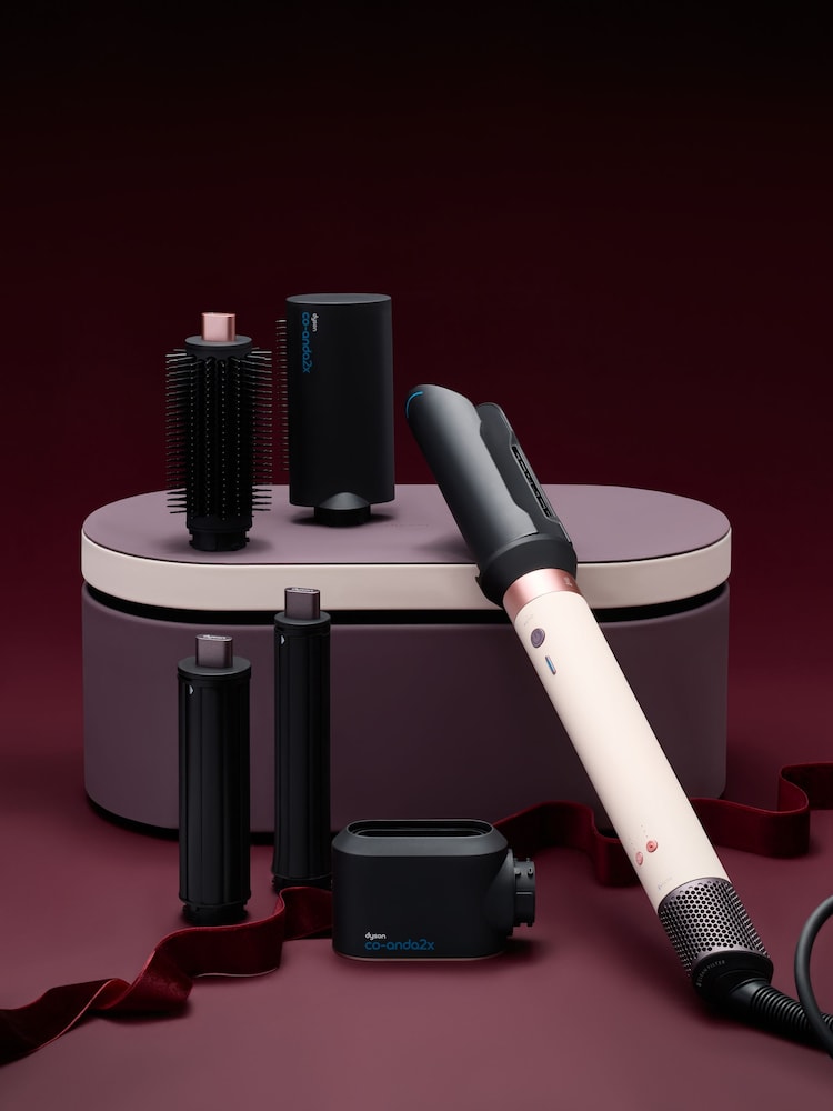 Dyson Airwrap Coanda 2X Multistyler And Dryer Straight+Wavy Ceramic Pink/Rose Gold - Image 9 of 9 Dyson Airwrap Coanda 2X Multistyler And Dryer Straight+Wavy Ceramic Pink/Rose Gold - Image 9 of 9