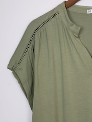 Lakeland Clothing Green Poppy Jersey Top - Imagen 4 de 4
