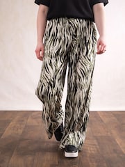 Lakeland Clothing Green Rosie Wide Leg Trousers - Image 2 of 6