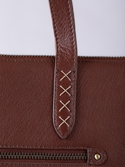 Natural - Lakeland Leather Castlerigg Tote Bag - Image 4 of 9