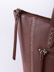 Natural - Lakeland Leather Castlerigg Tote Bag - Image 5 of 9