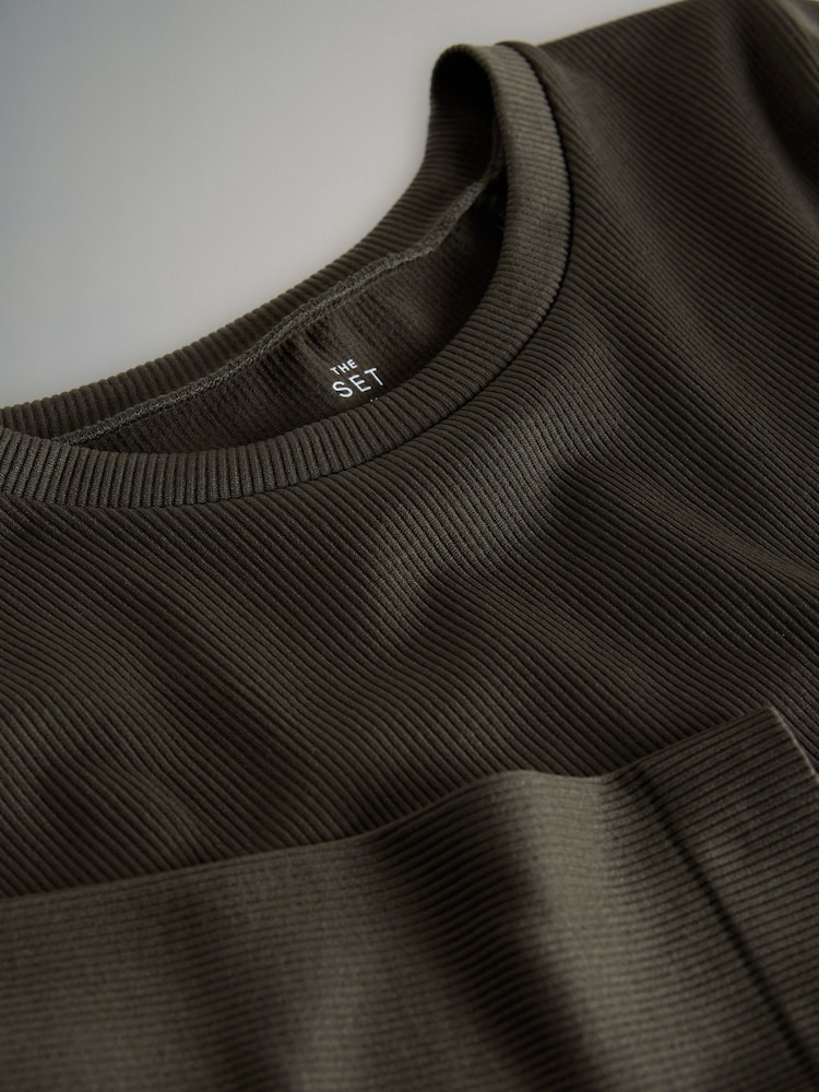 The Set 3 Pack Active Ribbed Long Sleeve T-Shirt Black/Chocolate Brown/Khaki - Image 6 of 6 The Set 3 Pack Active Ribbed Long Sleeve T-Shirt Black/Chocolate Brown/Khaki - Image 6 of 6