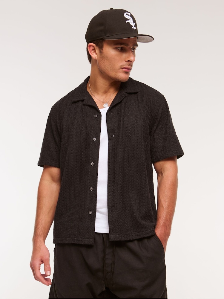 Abercrombie & Fitch Cropped Back Graphic Print Button Through Shirt - Image 1 of 7