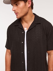 Abercrombie & Fitch Cropped Back Graphic Print Button Through Shirt - Image 4 of 7
