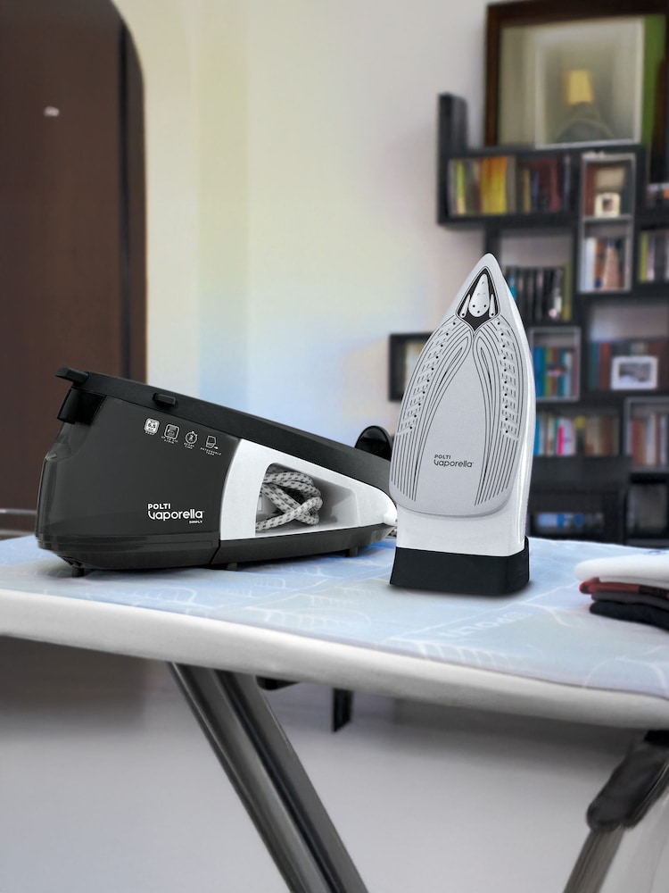 Polti Black Vaporella Simply VS20.20 Steam Generator Iron - Image 1 of 5