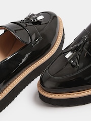Yours Curve Patent Tassel Loafers In Extra Wide EEE Fit - Slika 5 iz 5