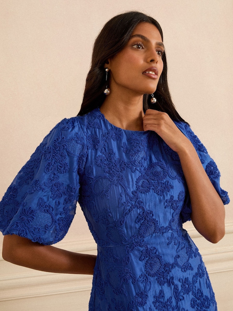 Love & Roses Teal Blue Petite Textured Puff Sleeve Crew Neck Midi Dress - Image 5 of 5