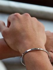 Bartlett Mens Silver Tone Fine Bangle - Image 3 of 4