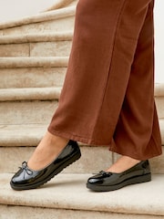 Linzi Black Quote Pumps With Bow Detail - Image 1 of 5
