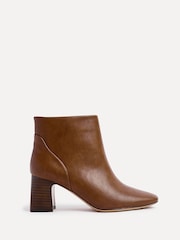 Botas de cano curto Linzi Cove com bico quadrado e salto bloco - Imagem 3 de 6