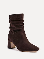 Linzi Brown Maven Ruched Block Heel Ankle Boots - Image 4 of 5