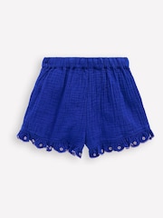 Boden Double Embroidered Cloth Frill Hem Shorts - Bild 2 von 3