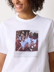 Jigsaw White Blue Daffodils T-Shirt - Image 4 of 5