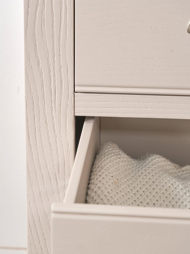 Pacific Natural Fairford Oak and Parchment 5 Drawer Unit - Image 2 of 6