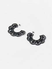 Oliver Bonas Black Large Amani Scalloped Hoop Earrings - Image 1 of 4