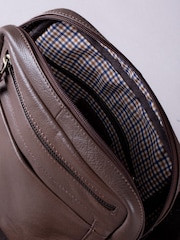 Lakeland Leather Brown Explorer Messenger Bag - Image 8 of 8