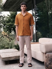 أصفر شاحب - قميص جيرسيه بملمس بارز بكُم قصير وحواف متباينة - صورة 2 من 7